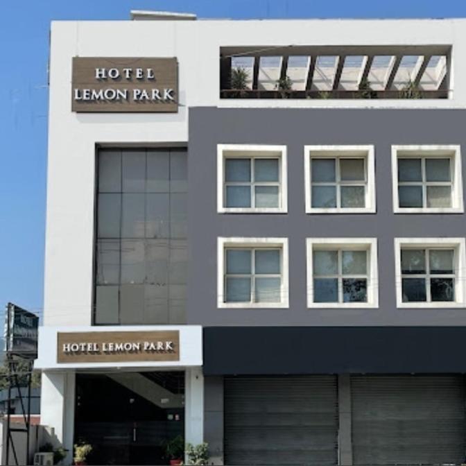 Hotel Lemon Park Haldwani Exterior photo
