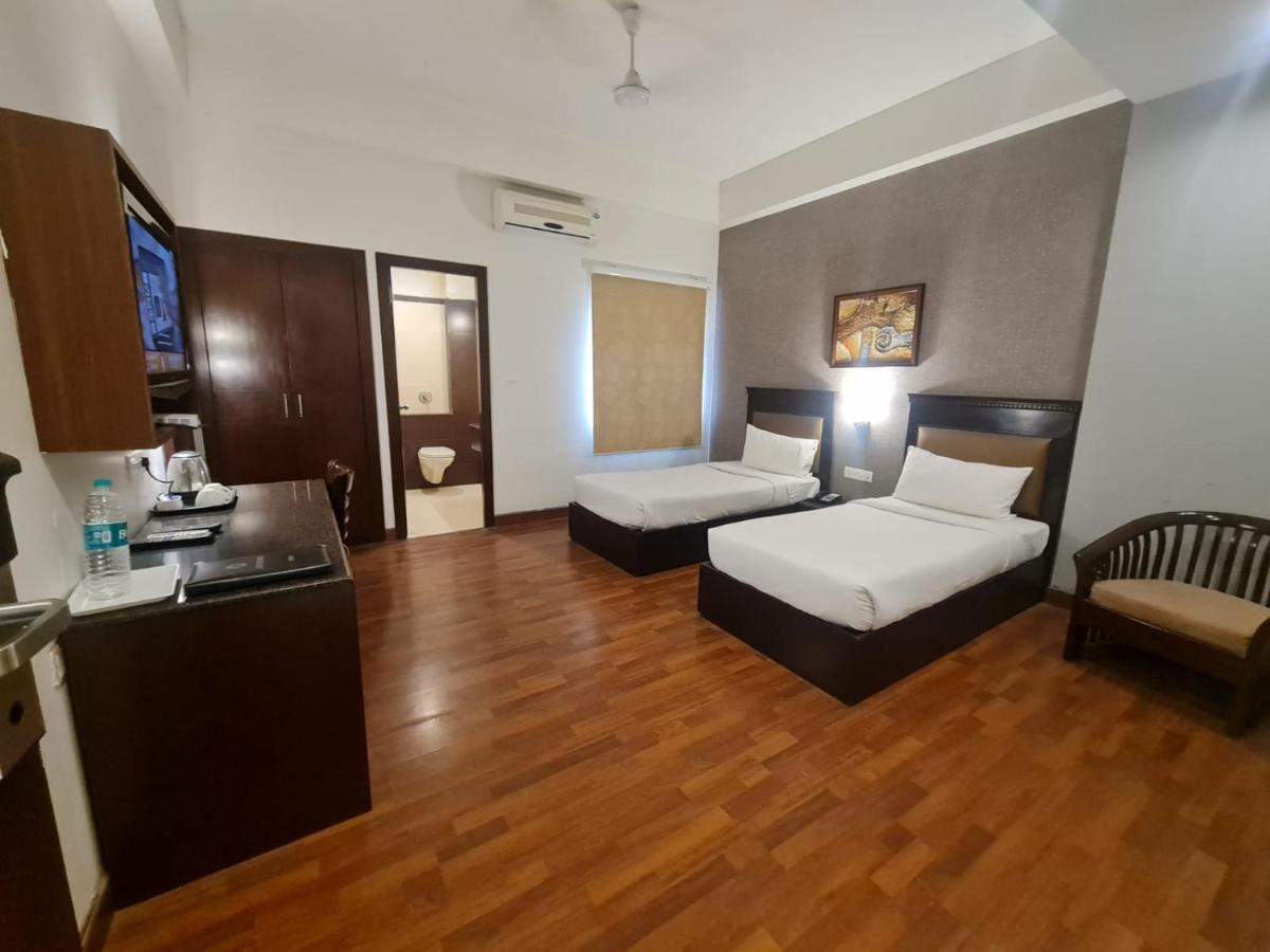 Hotel Lemon Park Haldwani Exterior photo
